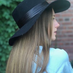 Meet your Posher, Savannah